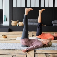 YIN YOGA 